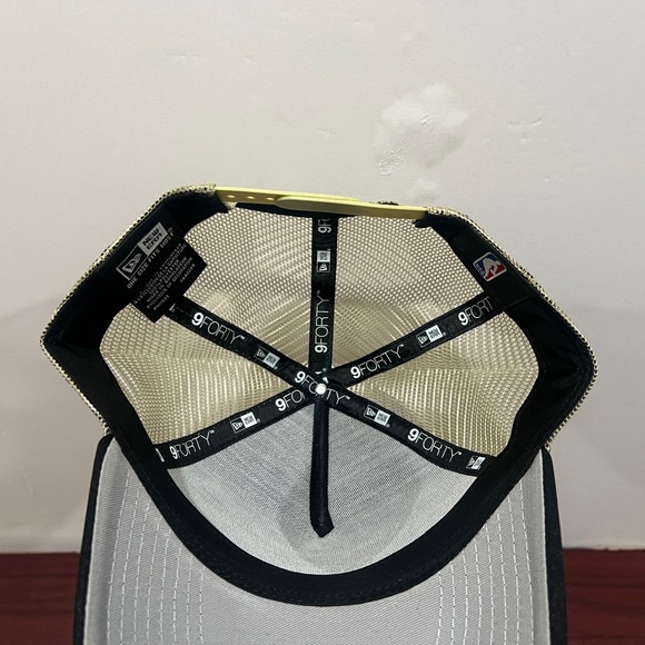 New Era, 9Forty, Trucker Hat, Chicago Bulls - Picture 6 of 9